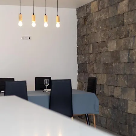 Апартаменты Azores Pdl House Понта-Делгада