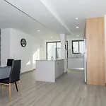 Апартаменты Azores Pdl House Понта-Делгада