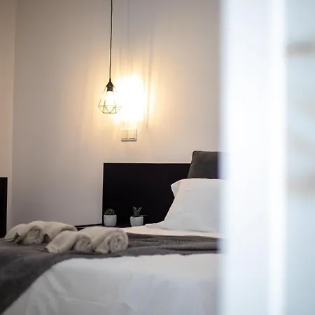 Azores Pdl House Apartmán *