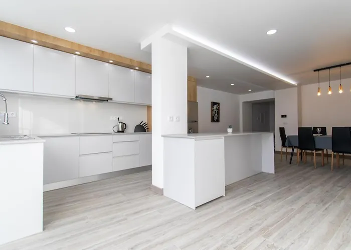 아파트 Azores Pdl House